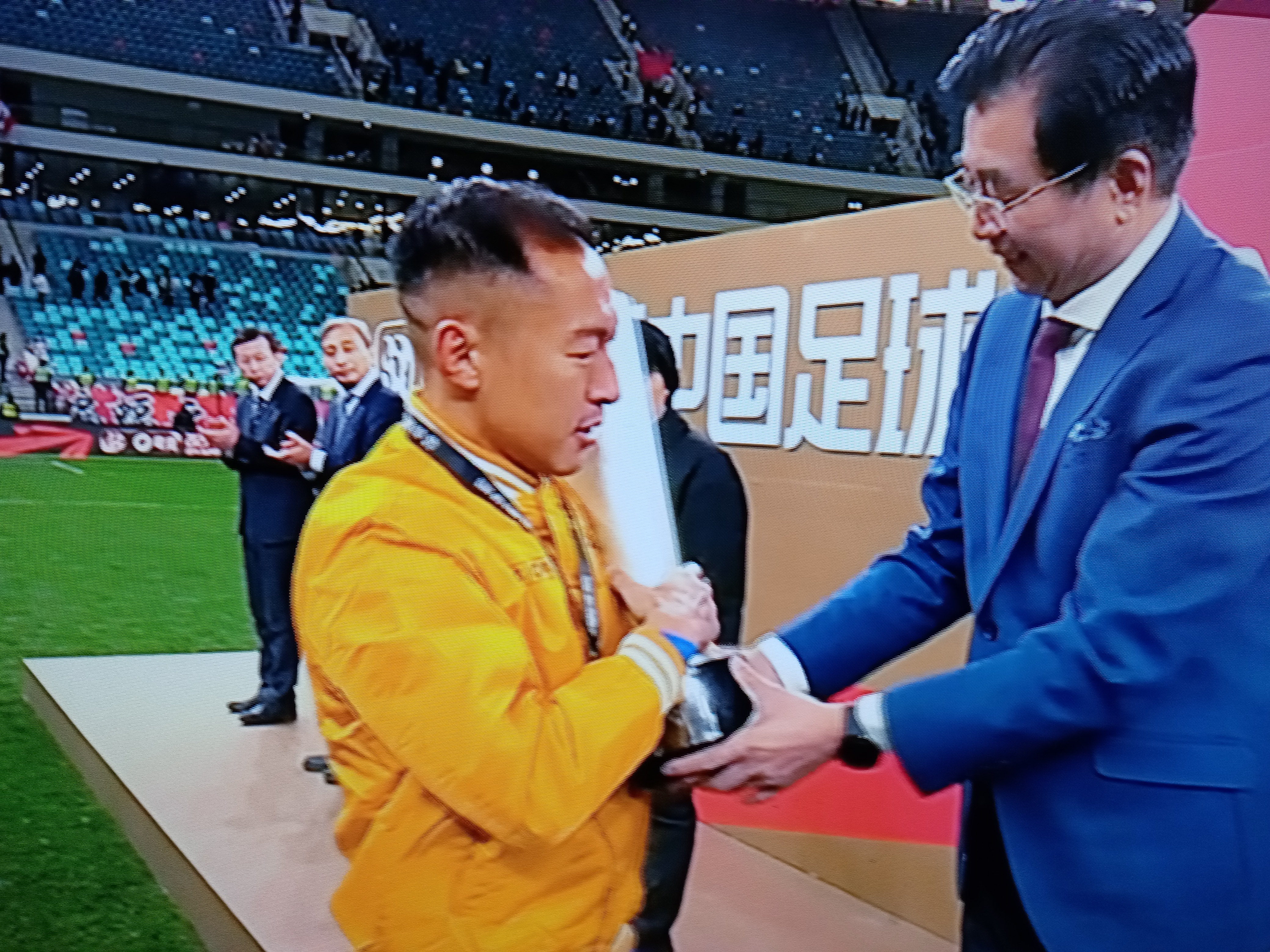 中国足球职业联赛中球队的最新状态和消息