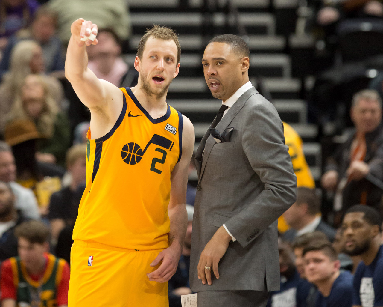 意外失误!球队助理教练犯错,导致比赛失利的简单介绍 意外失误!球队助理教练犯错,导致比赛失利的简单介绍