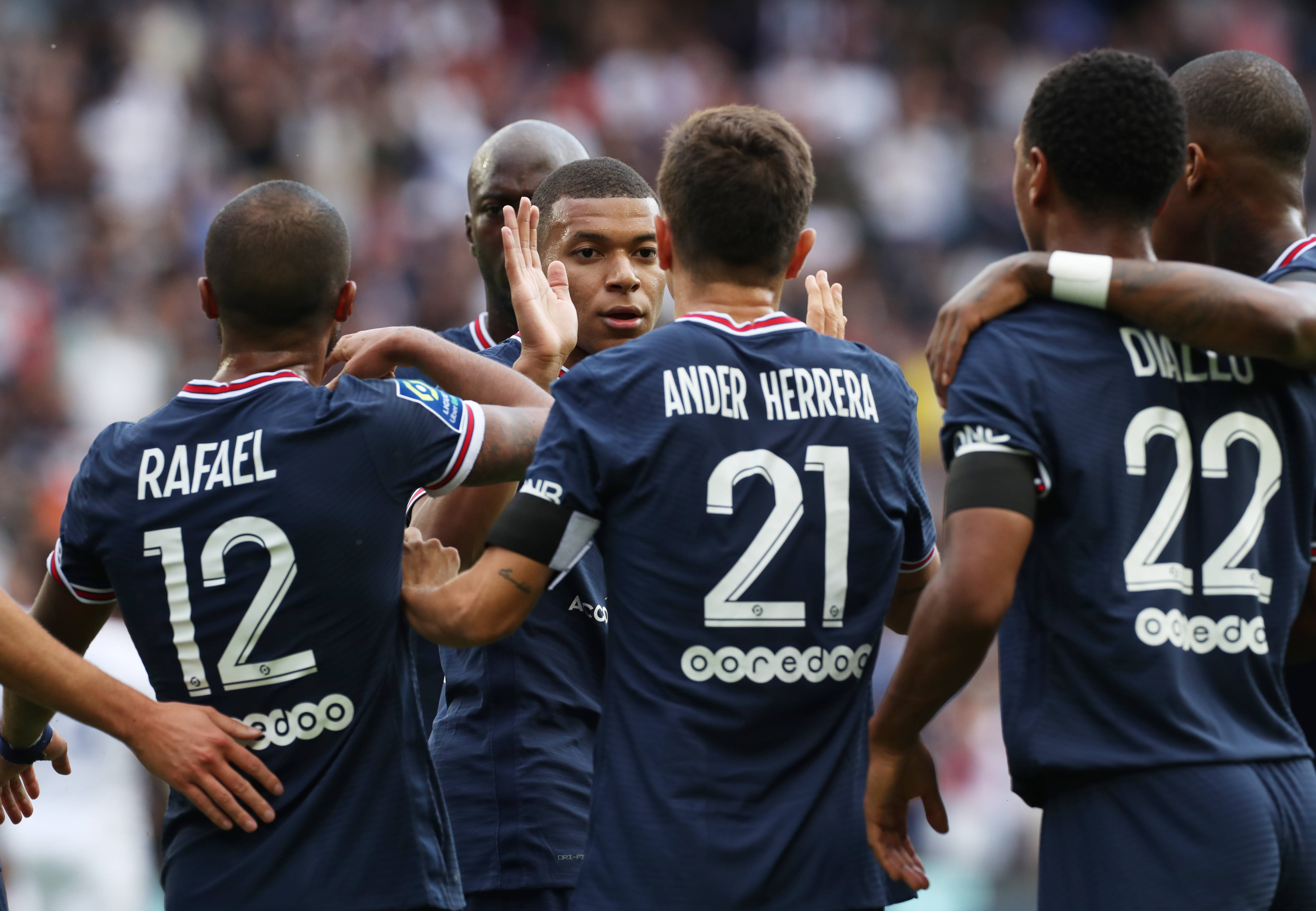 1xBit体育竞技-里昂豪胜对手,巴黎圣日耳曼大获全胜的简单介绍