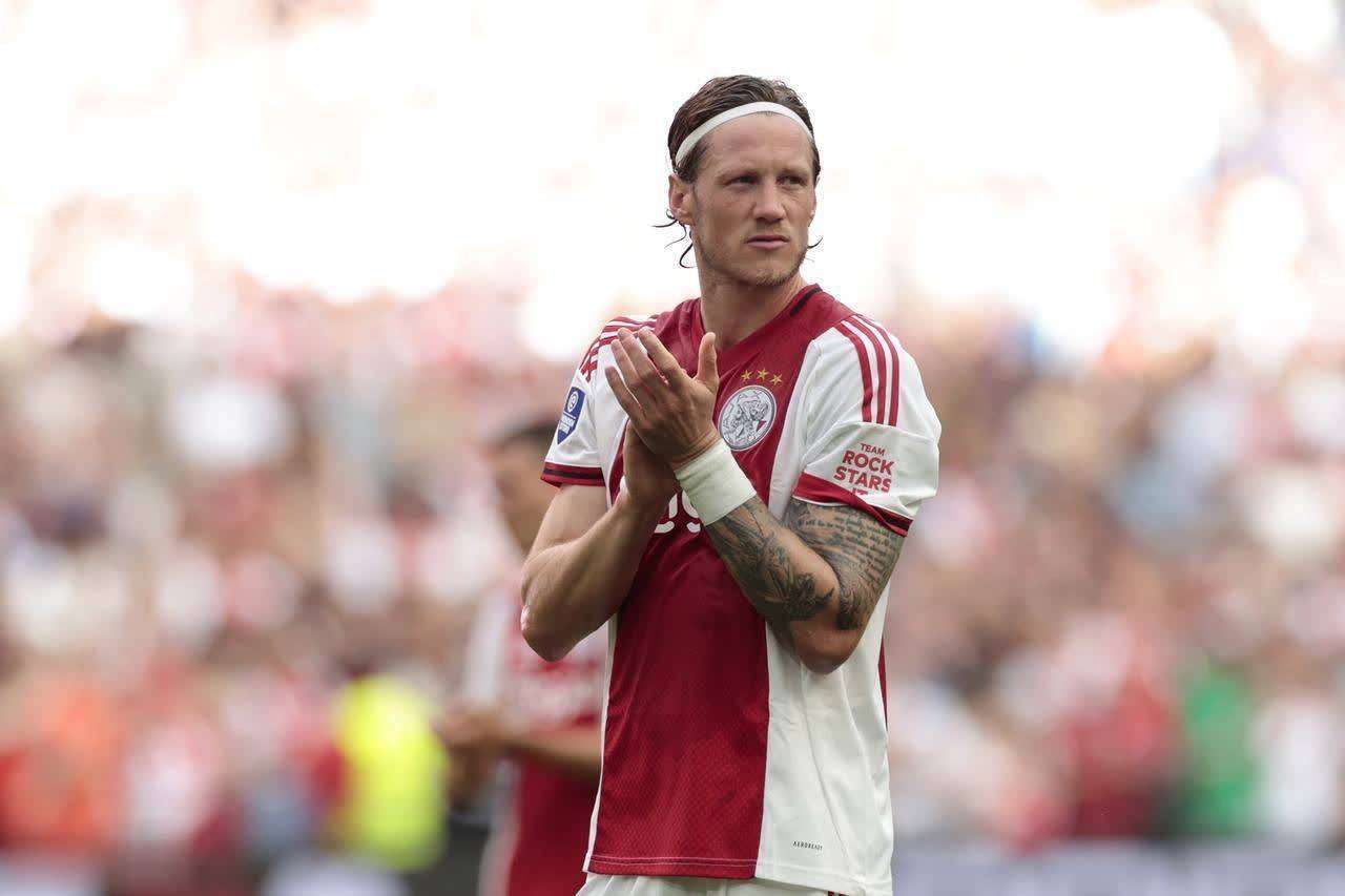 1xBit体育登录入口-阿贾克斯边锋因伤将缺席欧冠比赛的简单介绍