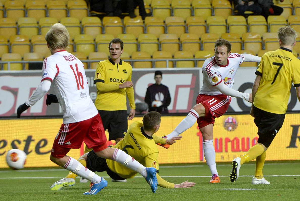 包含埃因霍温壮获胜利,晋级转折点的词条 包含埃因霍温壮获胜利,晋级转折点的词条