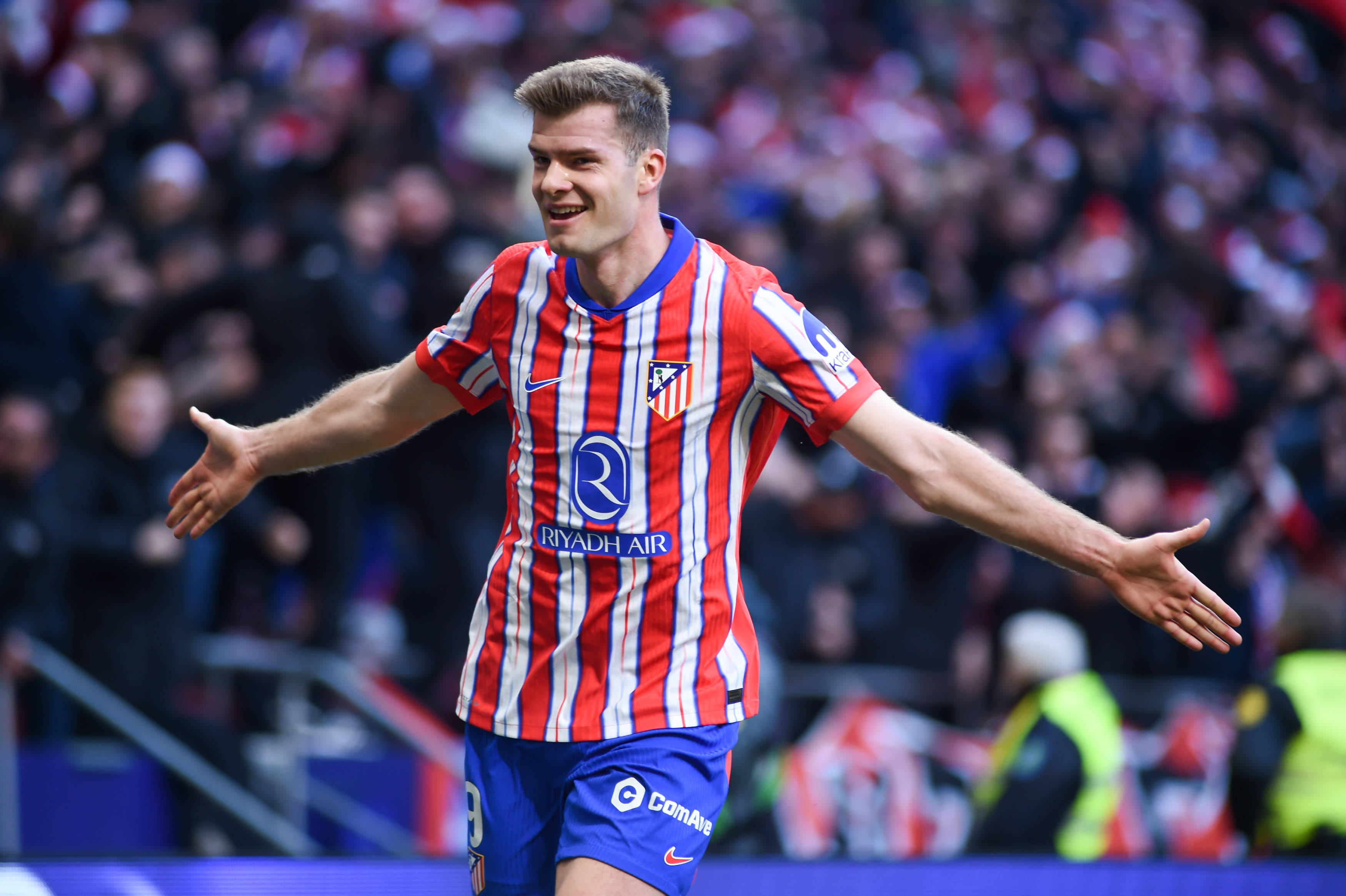 1xBit体育教练-越来越激烈!国际赛事争夺愈发白热化