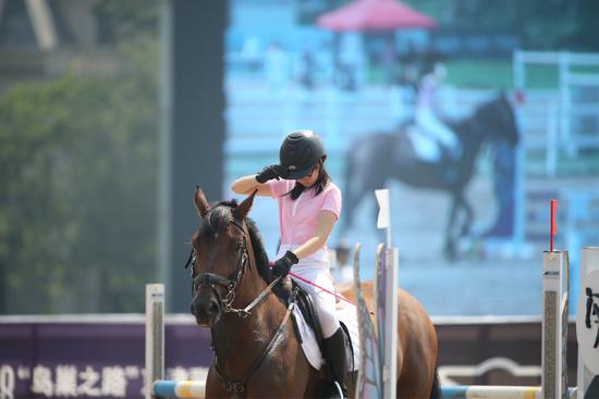 1xBit体育网页版入口-体育冠军心无旁骛勇夺头筹!的简单介绍