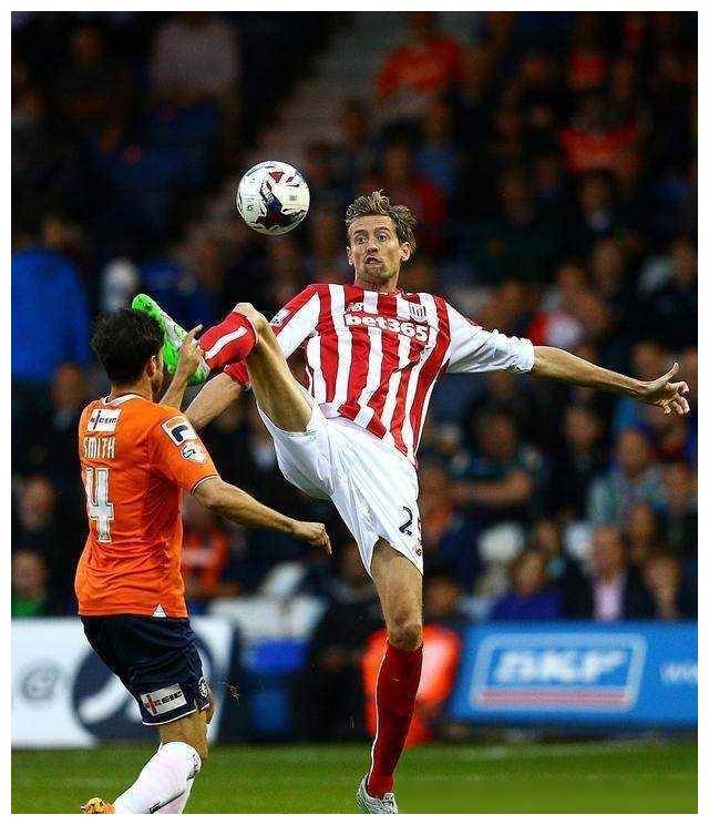 捷克队实力取胜,挪威无力回天 捷克队实力取胜,挪威无力回天