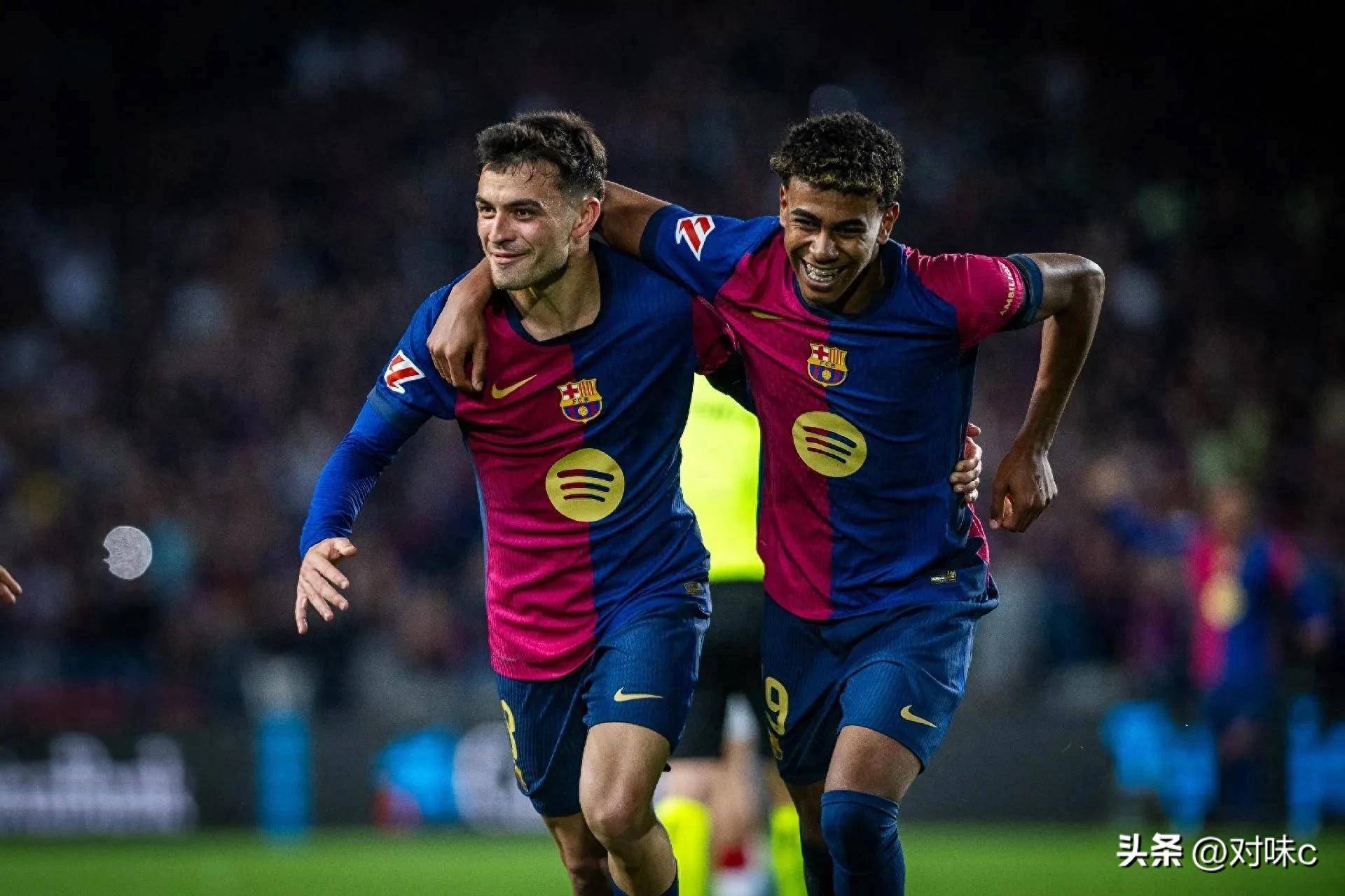 曼城力压晋级,巴萨解脱 曼城力压晋级,巴萨解脱