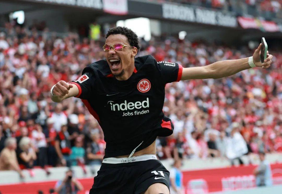 1xBit体育新闻-利物浦力克,锁定晋级资格!