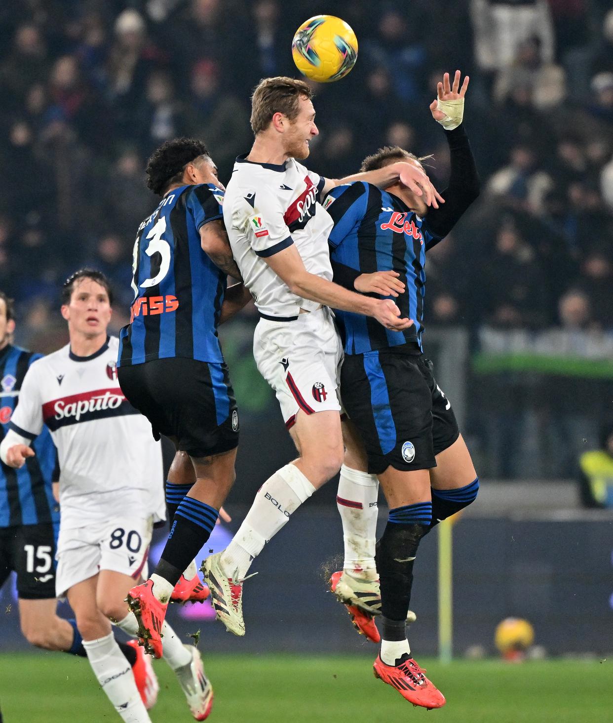 意大利队客场不敌尼日利亚无缘晋级 意大利队客场不敌尼日利亚无缘晋级