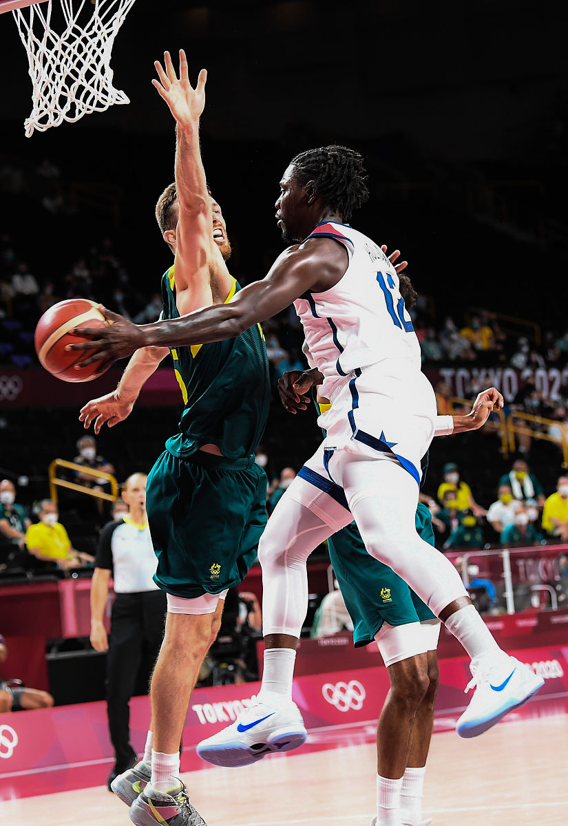 关于澳洲明星球员在亚洲篮球赛场上表现出色,成为焦点的信息 关于澳洲明星球员在亚洲篮球赛场上表现出色,成为焦点的信息