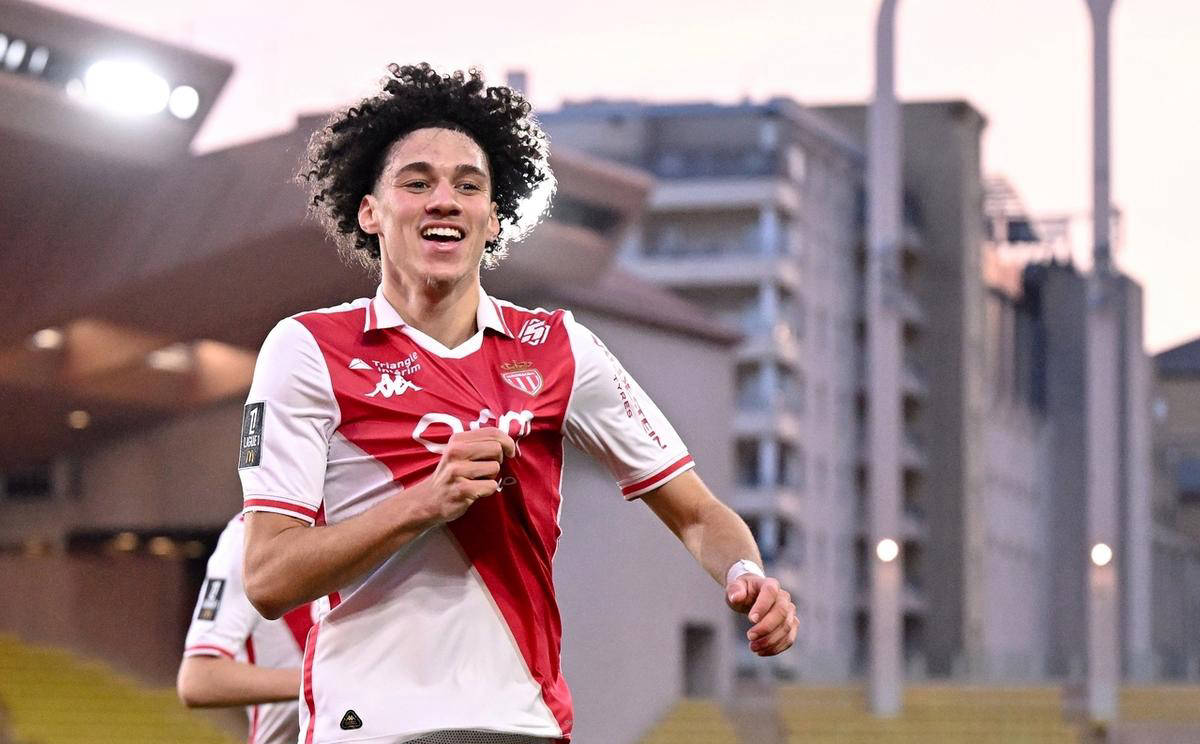 包含摩纳哥瞄准胜利,欲在法甲继续追逐的词条 包含摩纳哥瞄准胜利,欲在法甲继续追逐的词条