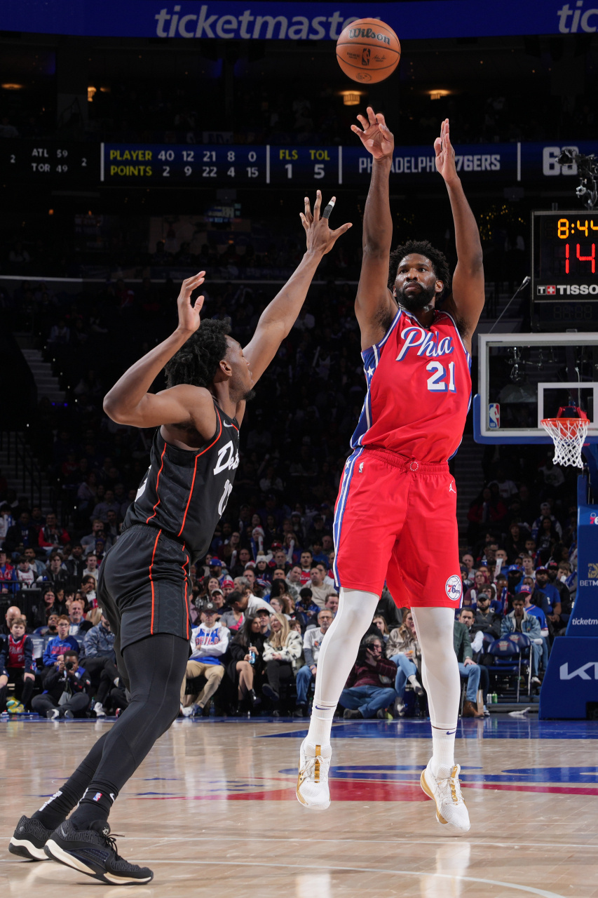 1xBit体育网址-包含76人后卫突破传球连续创造进攻天的词条