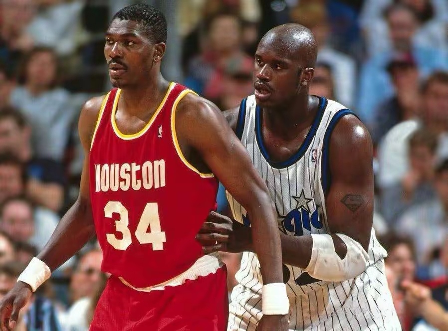 NBA球员表现神勇,赢得球队主教练的赞许 NBA球员表现神勇,赢得球队主教练的赞许