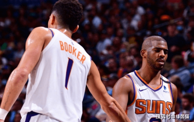 小牛胜热火,保罗单挑拥抱的简单介绍 小牛胜热火,保罗单挑拥抱的简单介绍