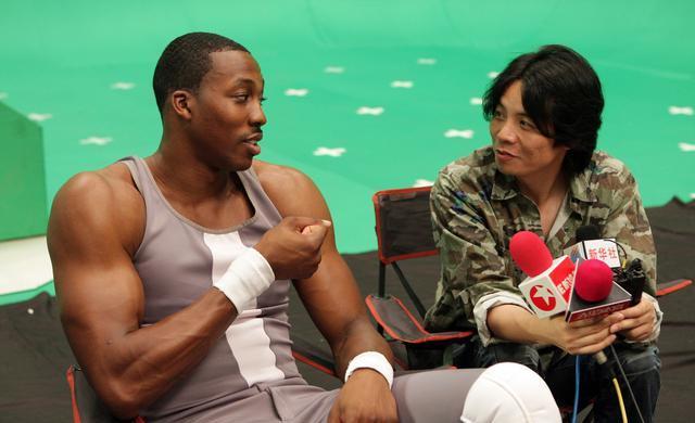 人遭遇尴尬失败,霍华德发飙遭罚的简单介绍 人遭遇尴尬失败,霍华德发飙遭罚的简单介绍