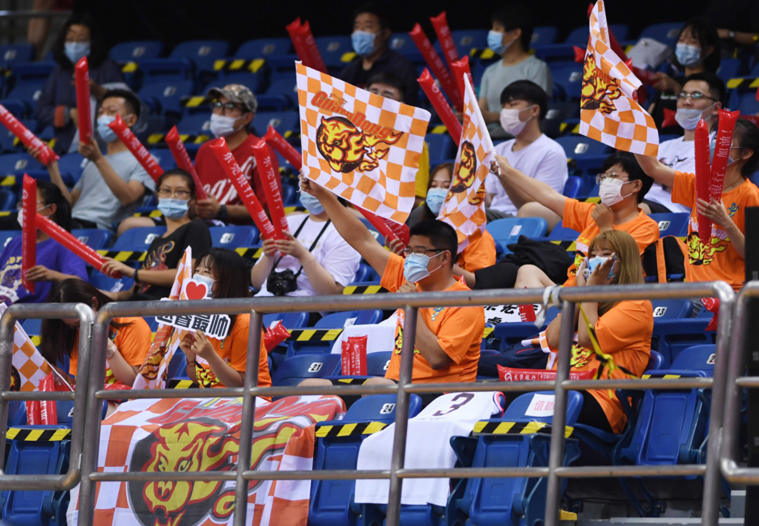 1xBit体育下载-比赛结果引发热议，球迷翻纷不断